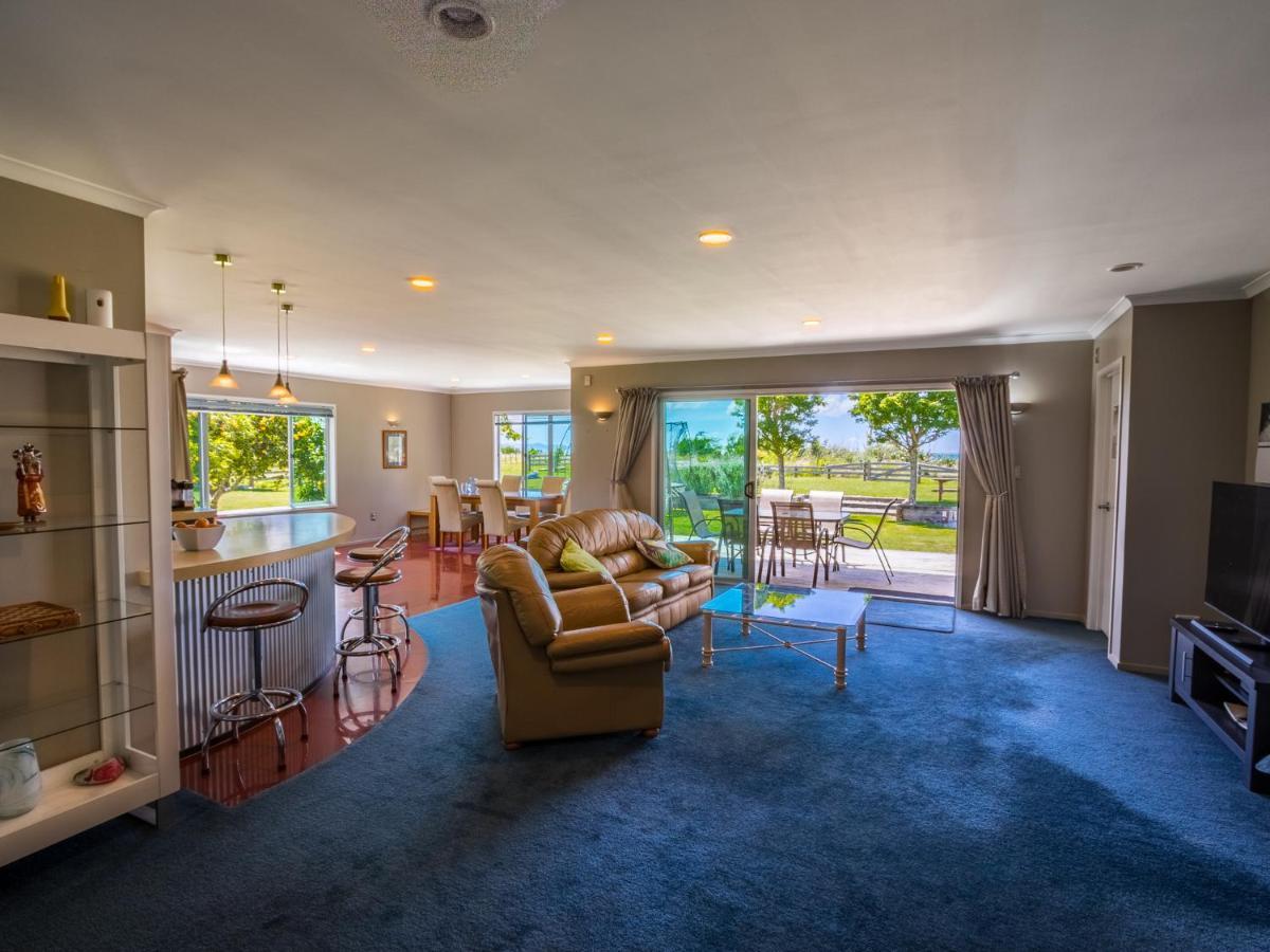 La Casa Al Mare - Golden Bay Beach House Tasman Экстерьер фото