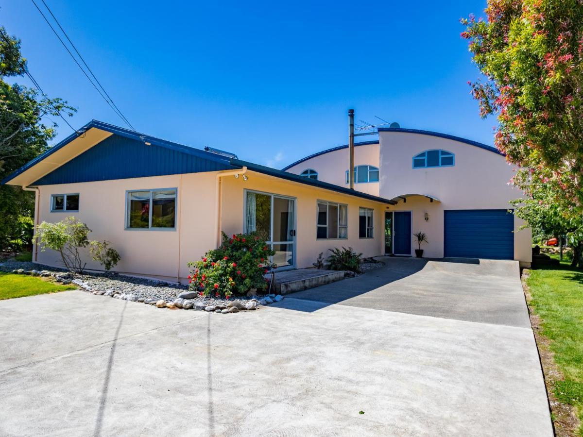 La Casa Al Mare - Golden Bay Beach House Tasman Экстерьер фото