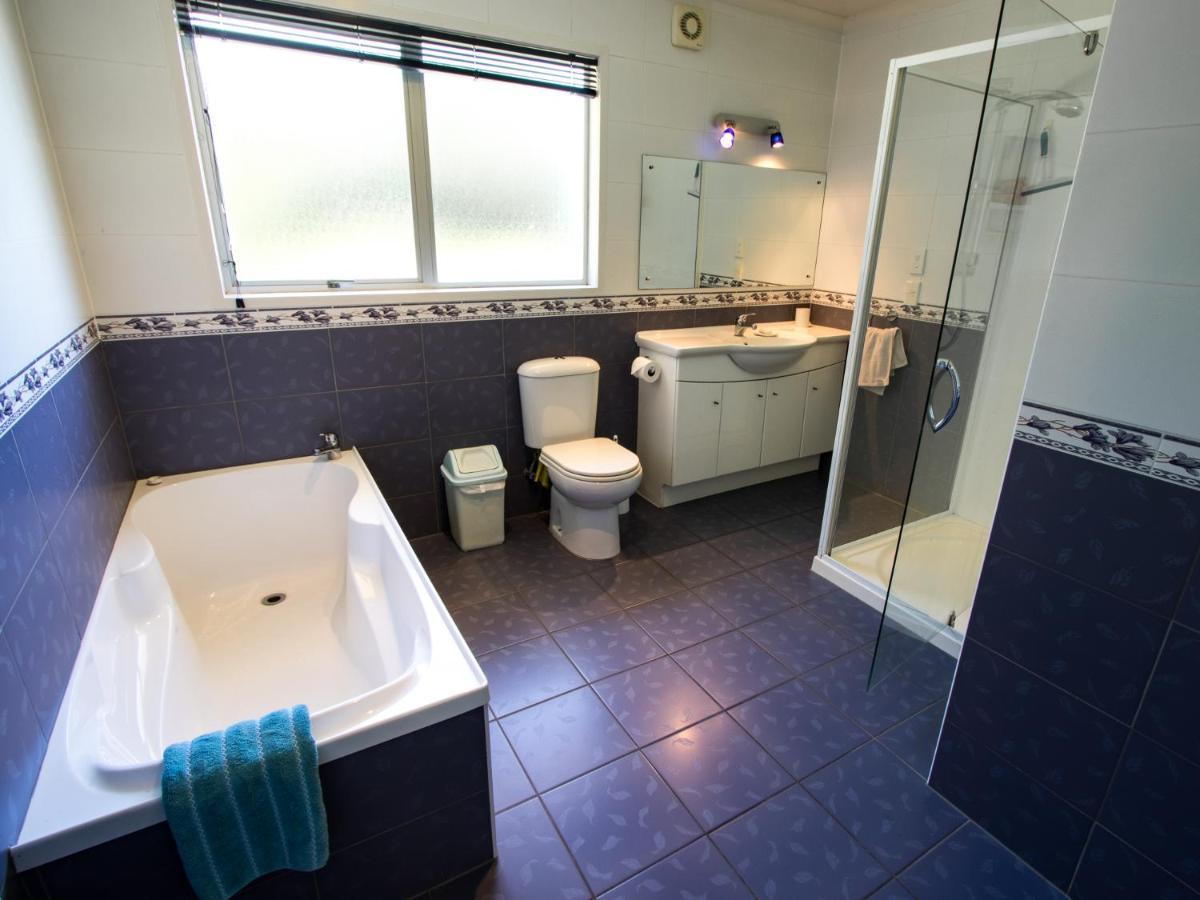 La Casa Al Mare - Golden Bay Beach House Tasman Экстерьер фото